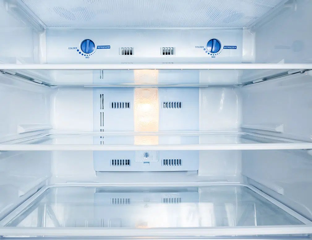 Reparații congelatoare